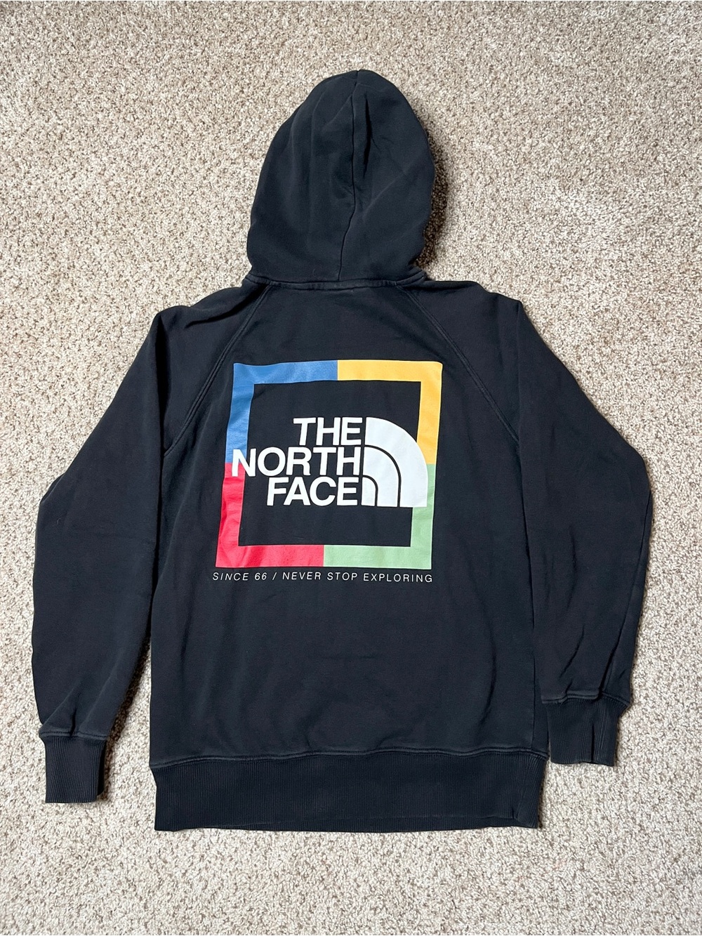 • The North Face Women's Multicolor Square Box Logo Pullover Hoodie - Size XS